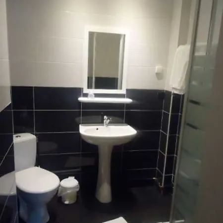 Le Sisley Hotel 2*