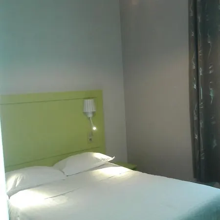 Le Sisley Hotel 2*