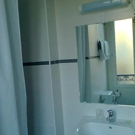 Le Sisley 2* Rouen