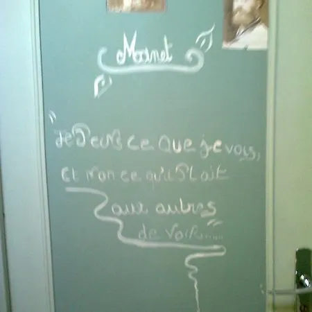 Le Sisley Hotel 2*